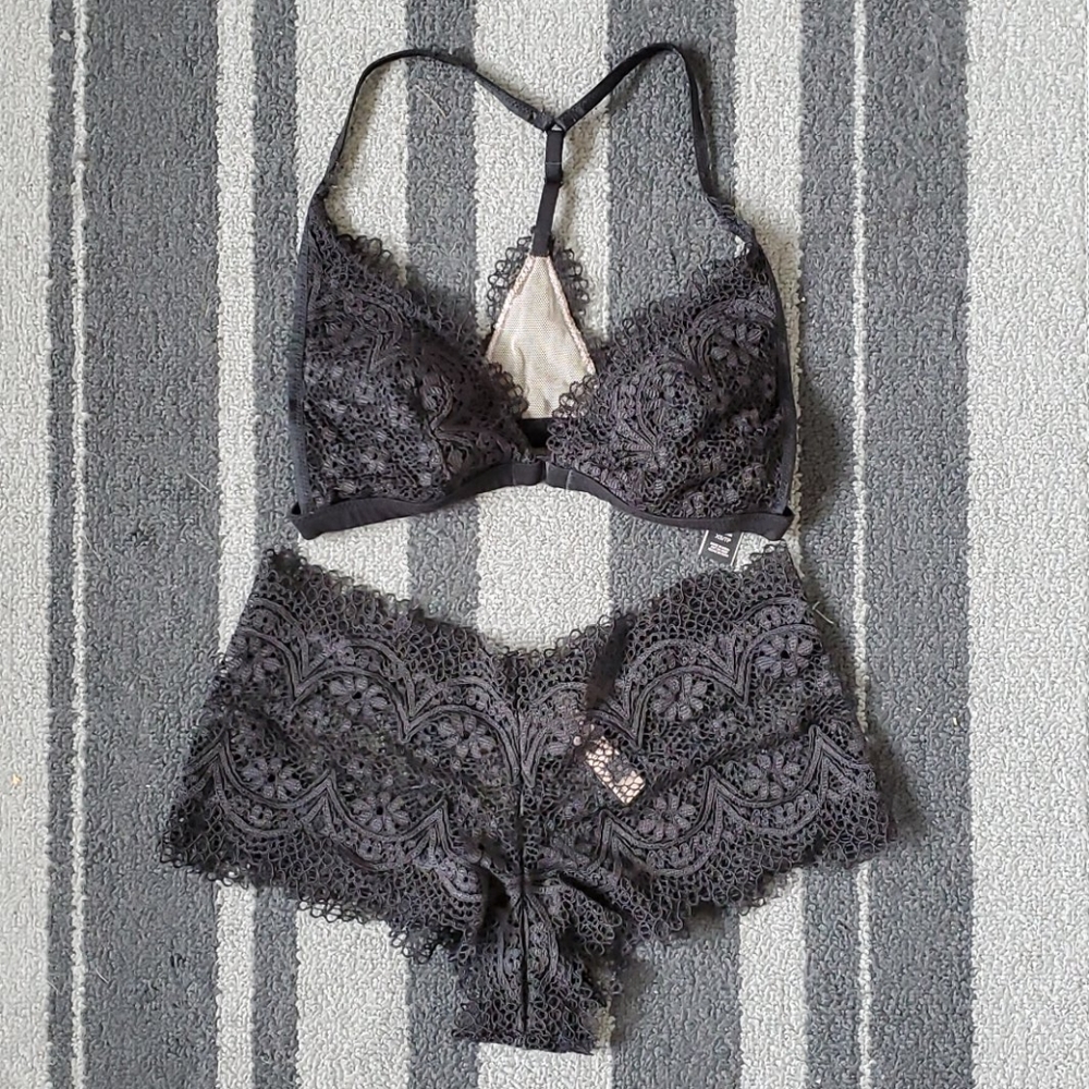 SOLD! VS Bralette and Panties Set XS